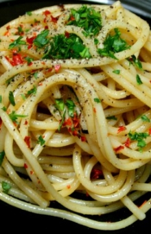 spaghetti peperoncino